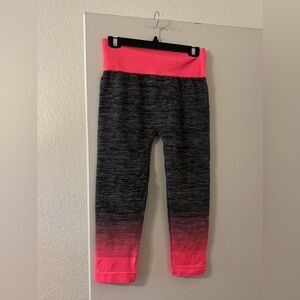 NWOT Factory Connections Regular Size Grey and Neon Pink Leggings